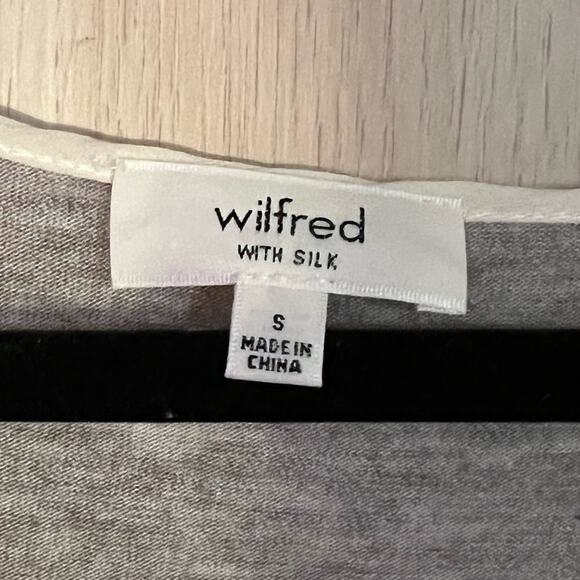 Aritzia Wilfred Silk Top - Picture 4 of 4